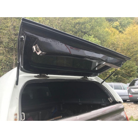 Tailgate - Zadní prosklené dveře pro Mitsubishi L200  - CKT  Work II / Windows II